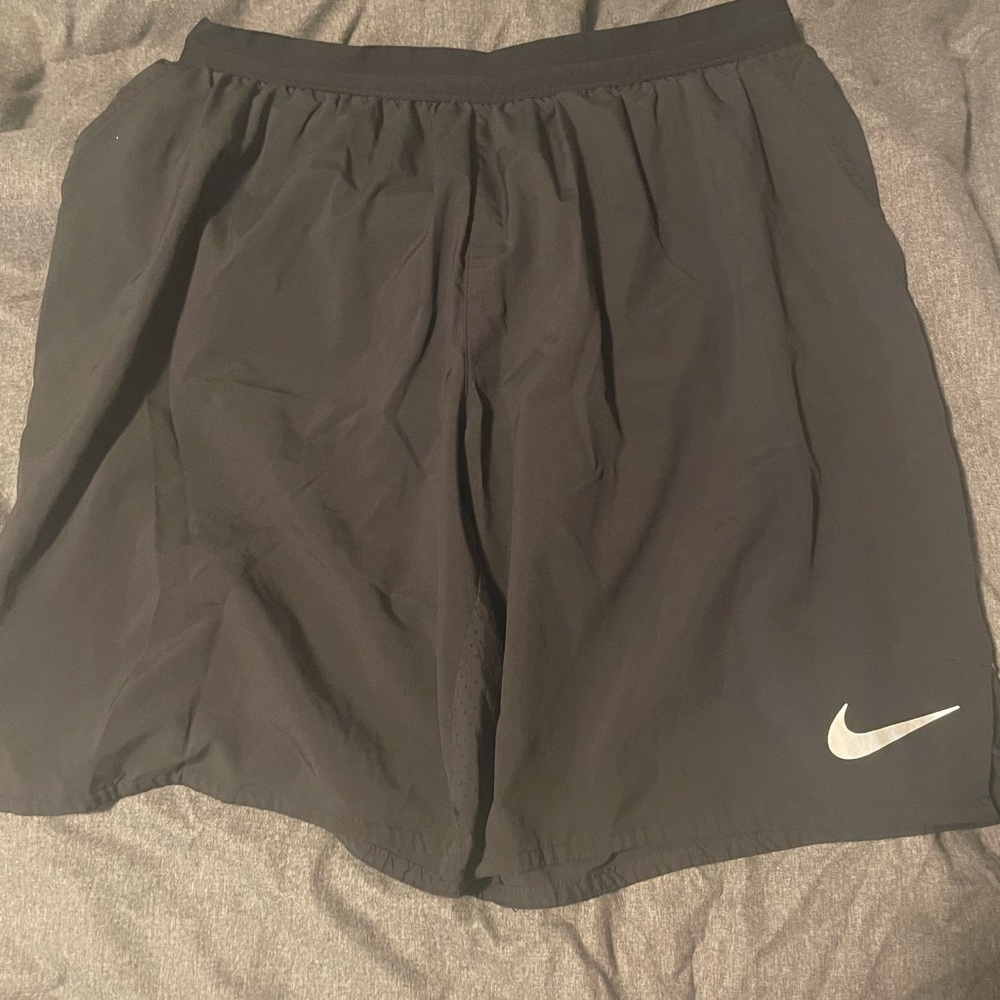 nike flex stride shorts